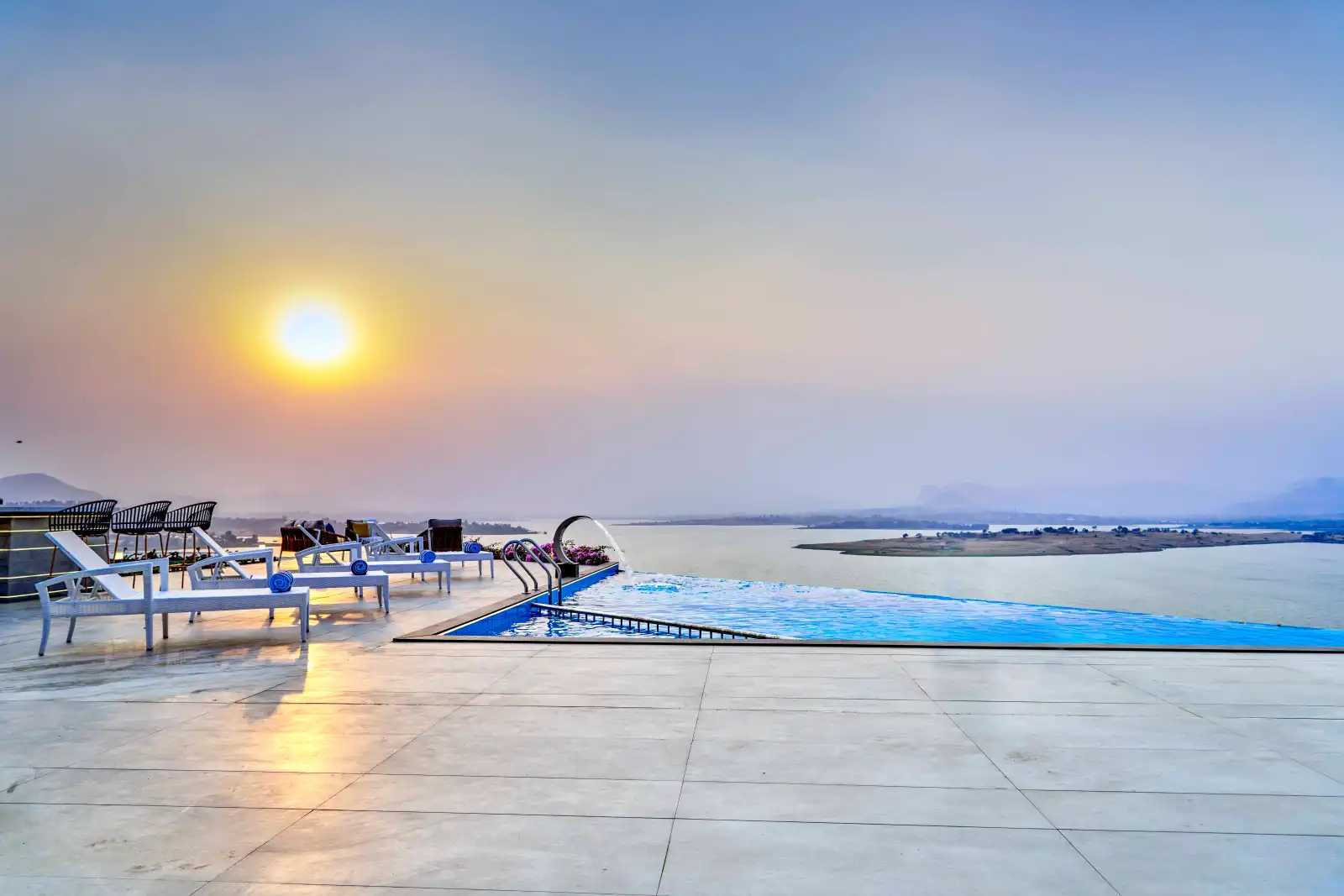 Sol Crest & Sol Mere, Igatpuri