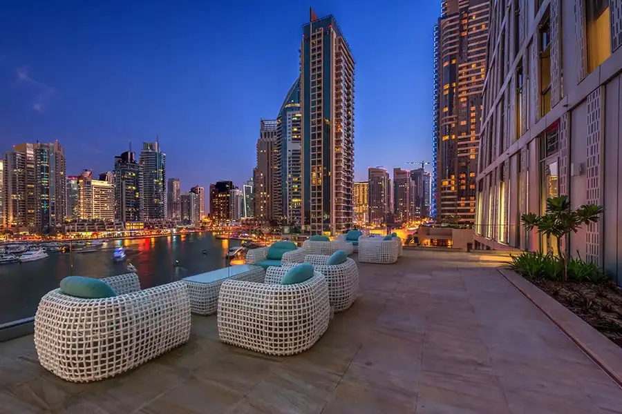 Spacious 2 BR in Dubai Marina with Balcony, Dubai