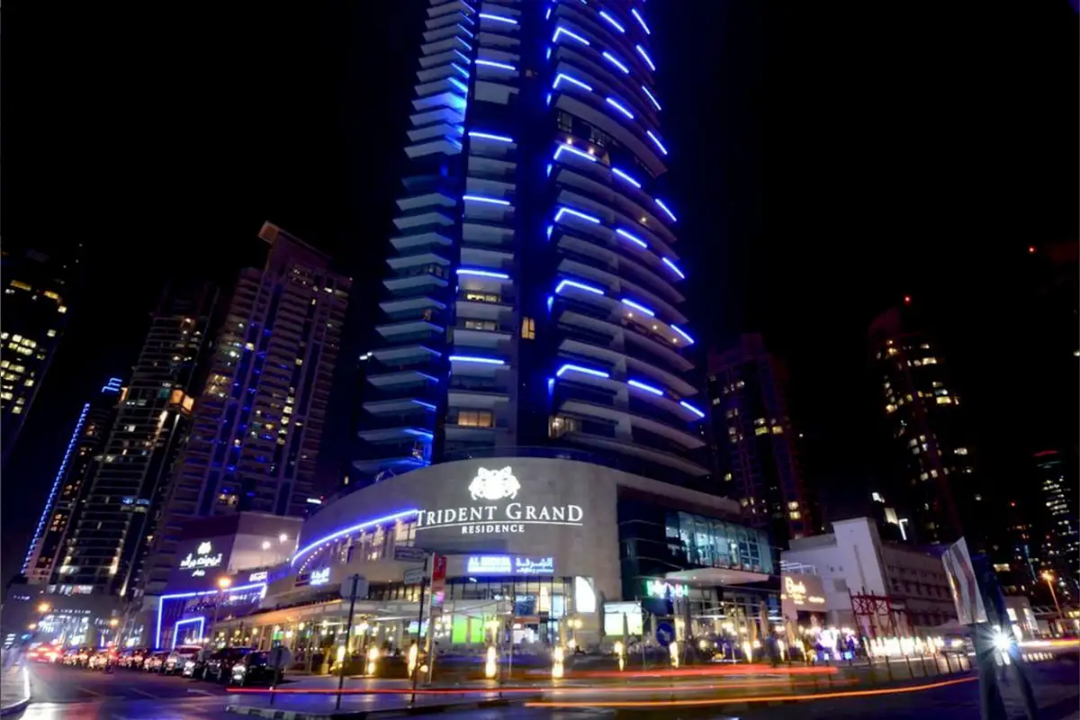 Spacious 3BR in Marina, Steps to the Beach, Dubai
