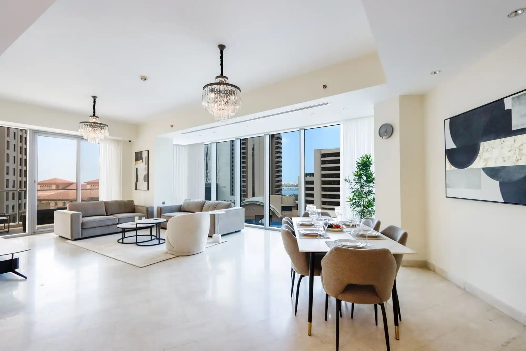 Spacious 3BR in Marina, Steps to the Beach, Dubai