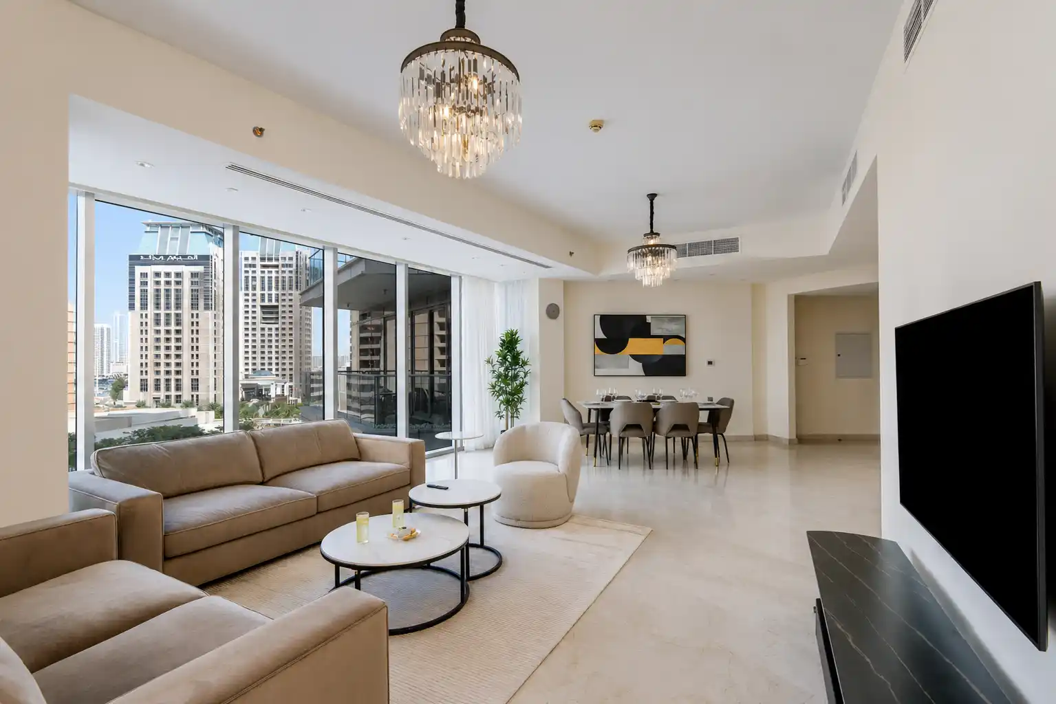 Spacious 3BR in Marina, Steps to the Beach, Dubai