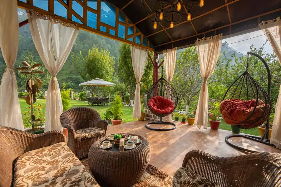 Spirits Unplugged w/ Outdoor Pool, Shimla