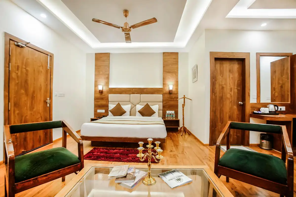Spring Wood Hotel Room
