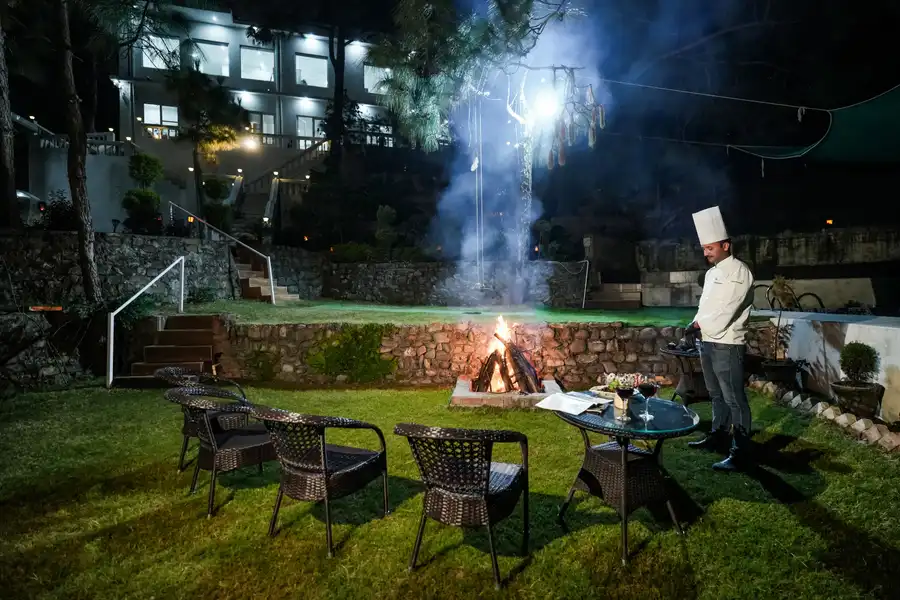 Stars and WindSongs Peaks, Kasauli