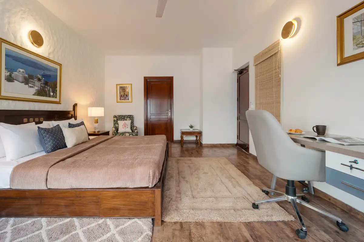 StayVista Residences at Moets Palm, Gurgaon
