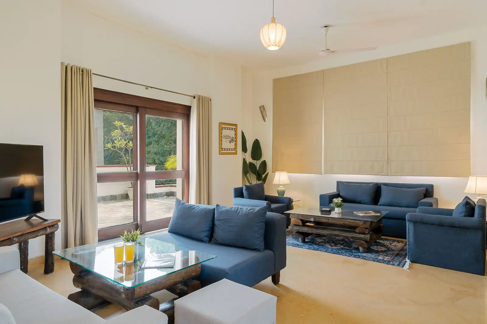 StayVista Residences at Moets Palm, Gurgaon