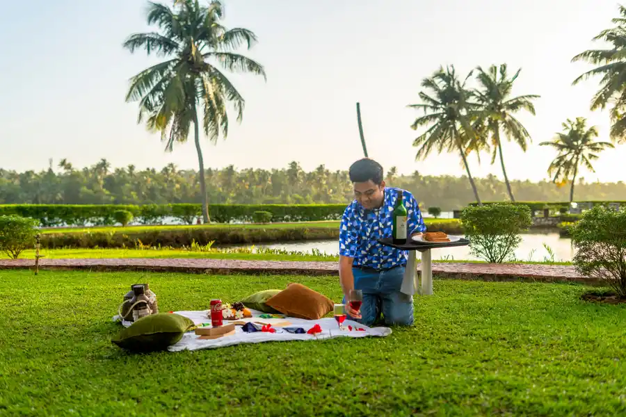 Still Waters Premium Suite, Varkala