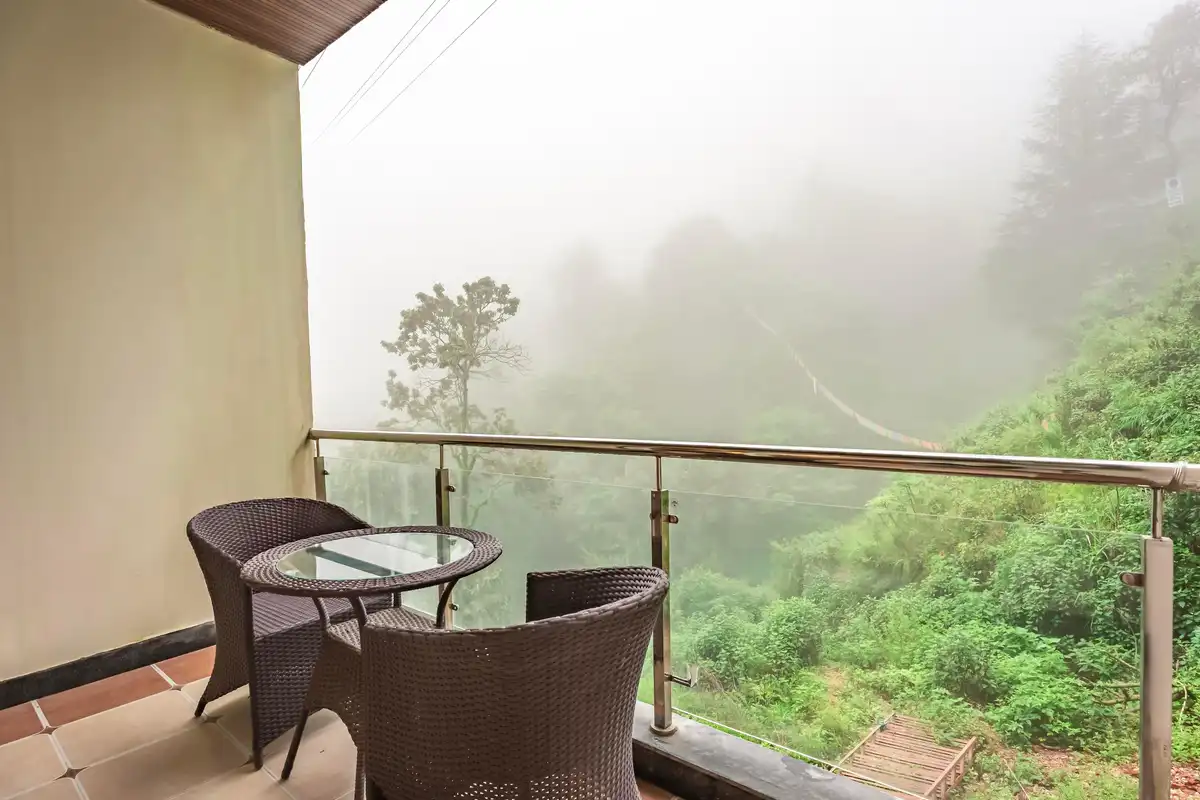 Stillwood Resort Mussoorie Room