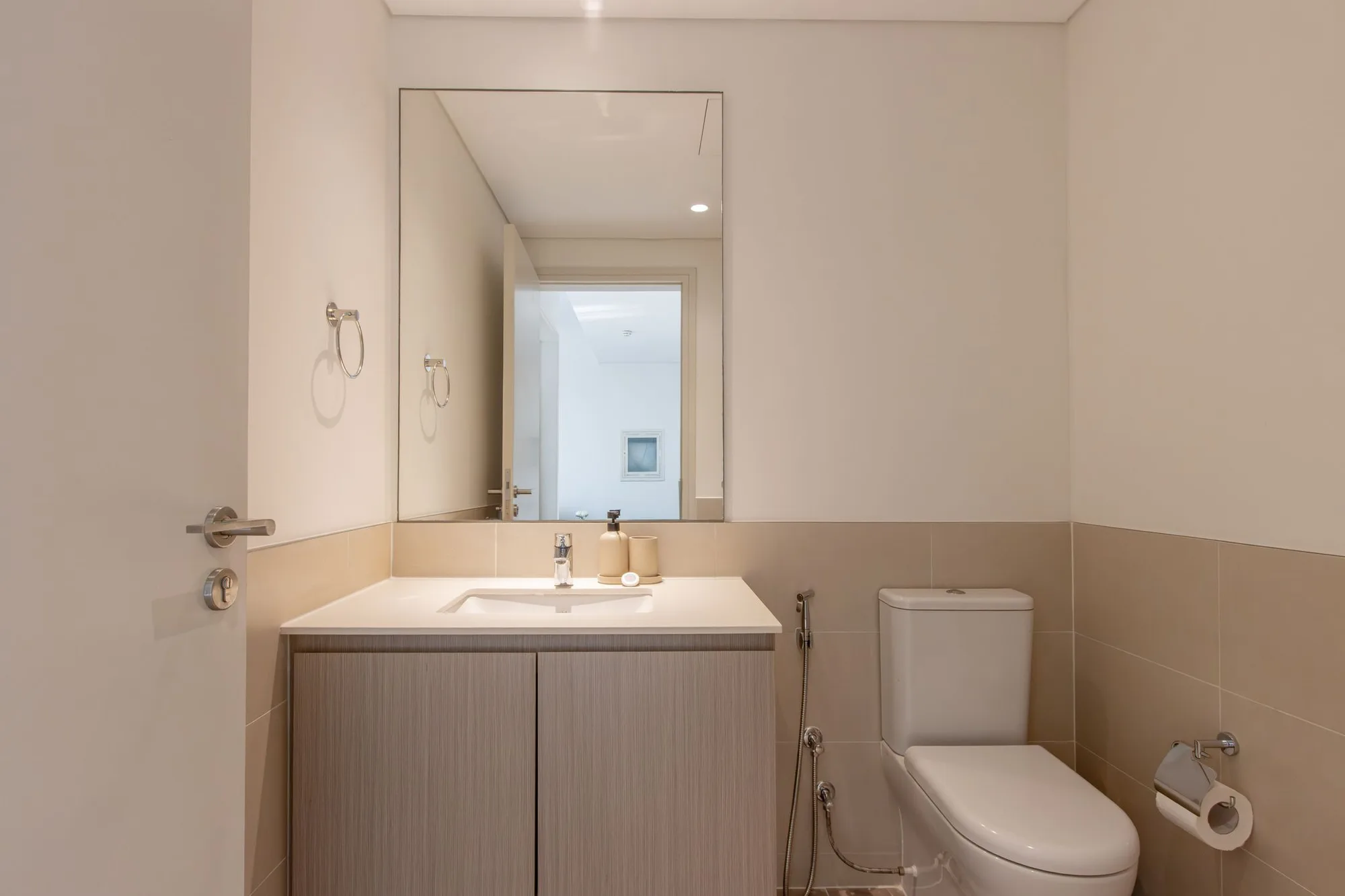 Stylish 1BR Near Dubai Hills Mall and Park, Dubai