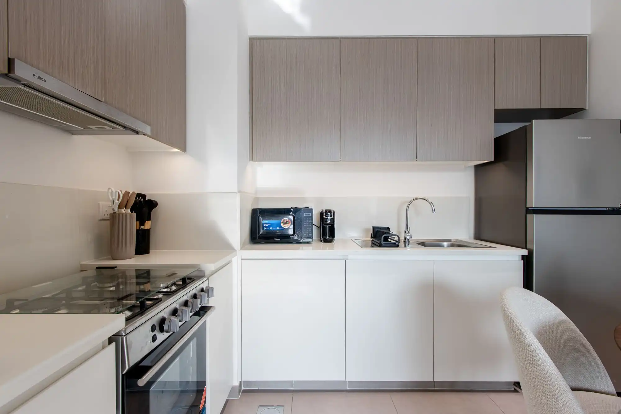 Stylish 1BR Near Dubai Hills Mall and Park, Dubai