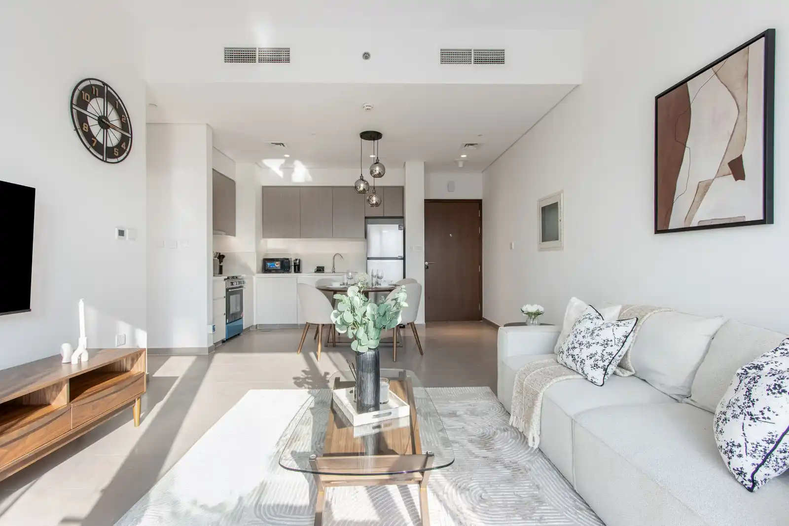 Stylish 1BR Near Dubai Hills Mall and Park, Dubai