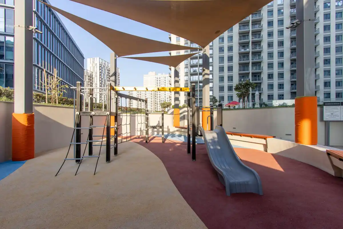 Stylish 1BR Near Dubai Hills Mall and Park, Dubai