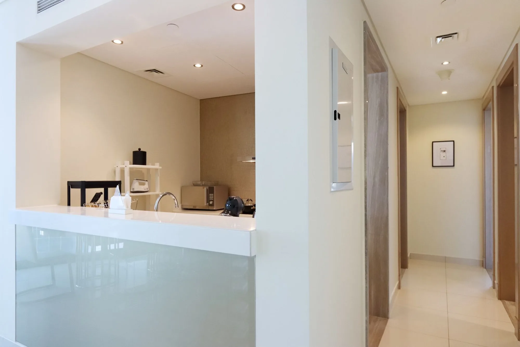 Stylish 2BR Paramount Apt, Dubai