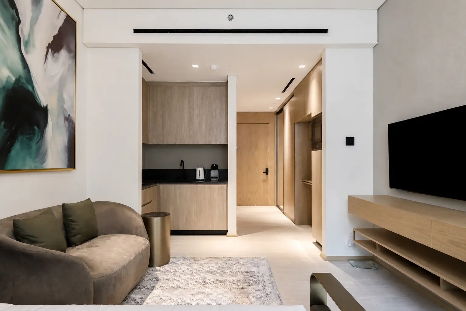 Stylish Studio in JVC, Near Parks & Shops, Dubai