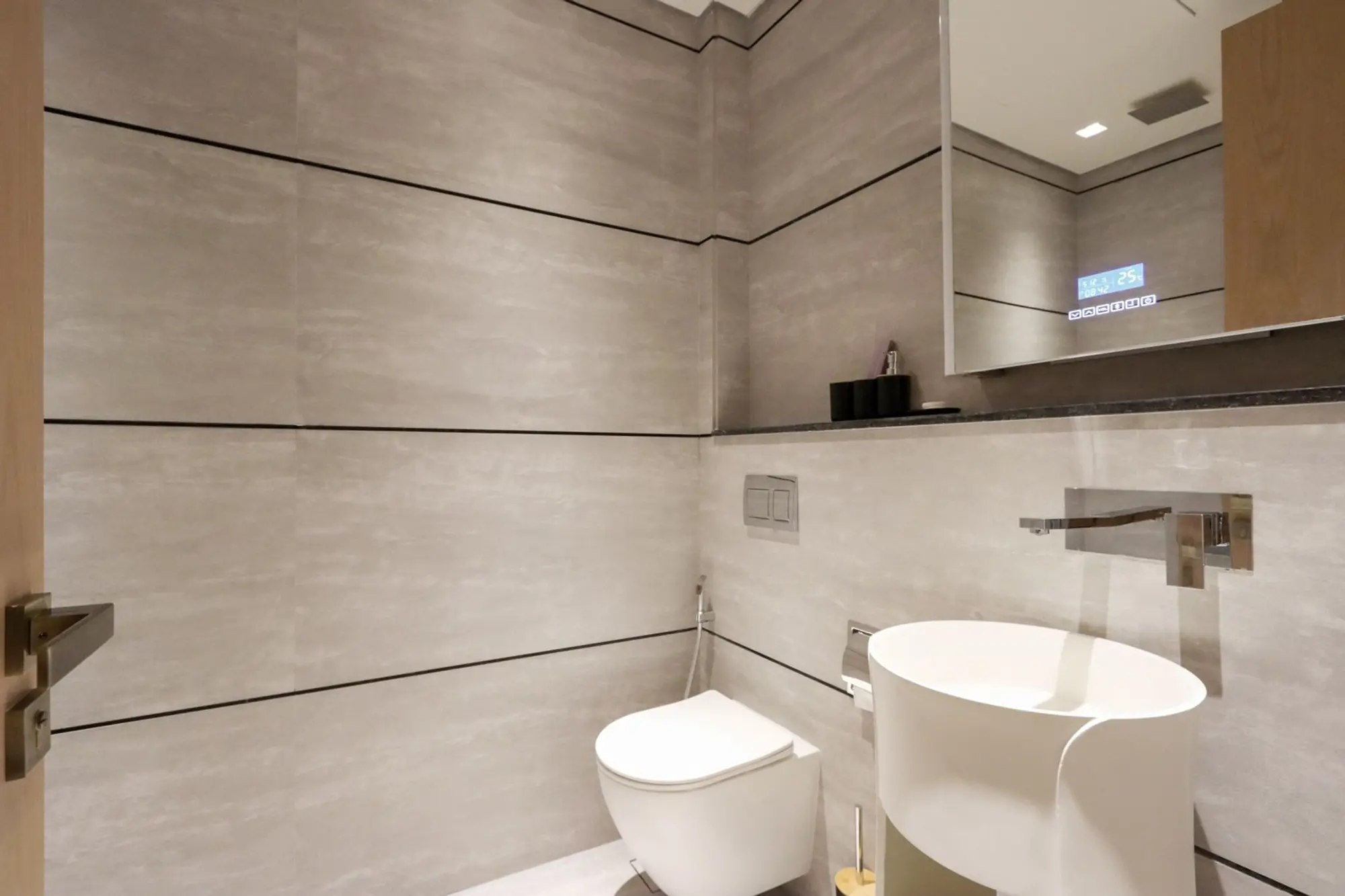 Stylish Studio in JVC, Near Parks & Shops, Dubai