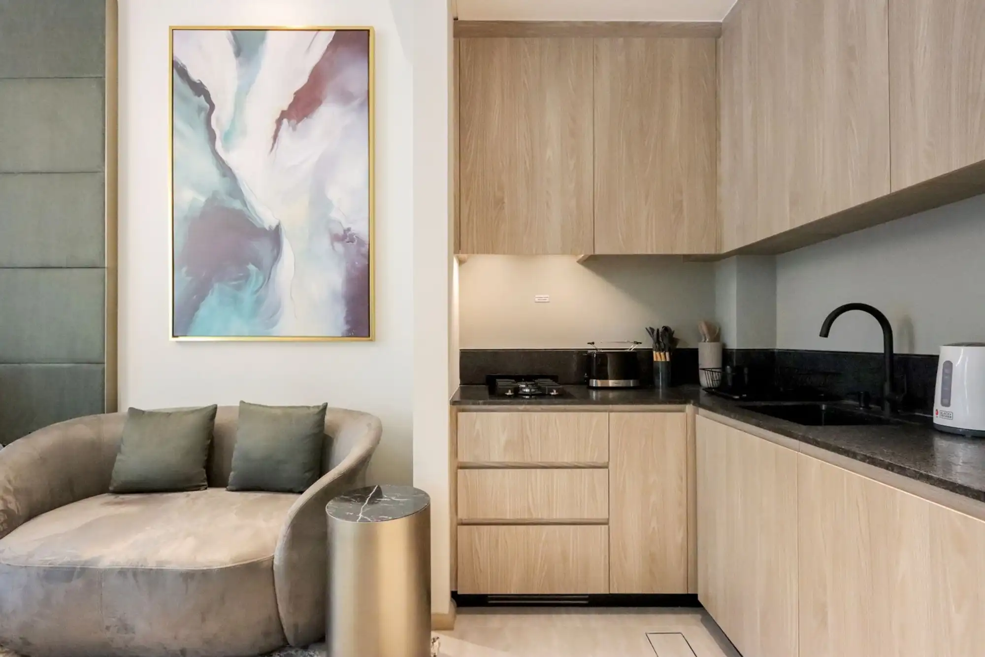 Stylish Studio in JVC, Near Parks & Shops, Dubai