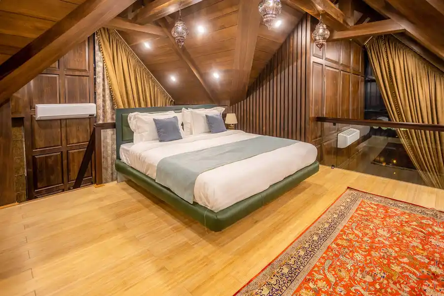 Suite Room @ Frozen Fall - Tangmarg w/ Breakfast Included, Gulmarg