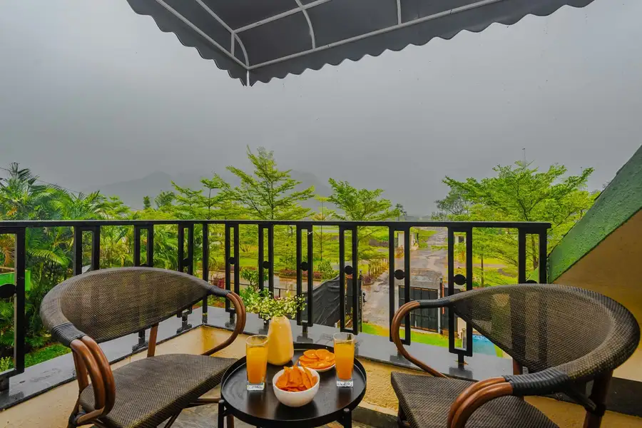 Sukhom Villa, Lonavala