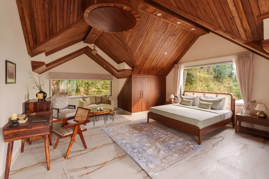 Summit @ The Mohru Estate - Chail w/ Heated Pool, Shimla