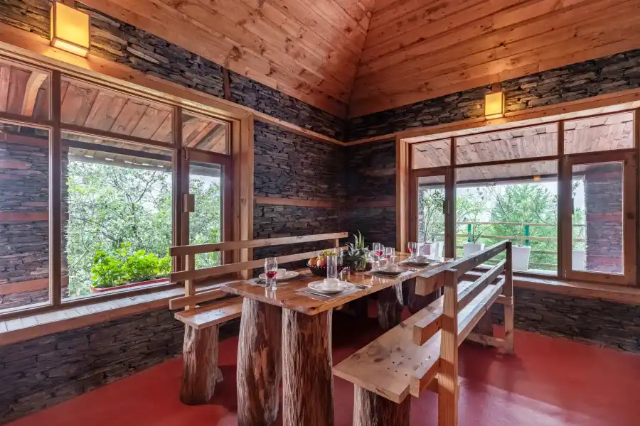 Suro Woodbine Chalet, Kasauli