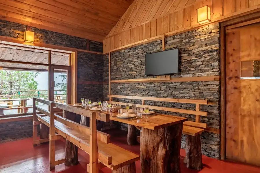 Suro Woodbine Chalet, Kasauli
