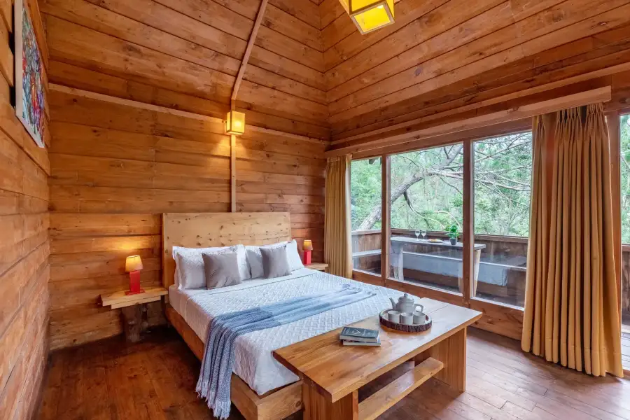 Suro Woodbine Chalet, Kasauli