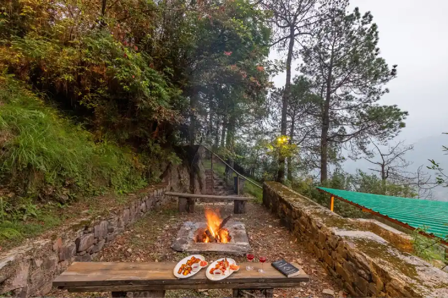 Suro Woodcrest Chalet, Kasauli