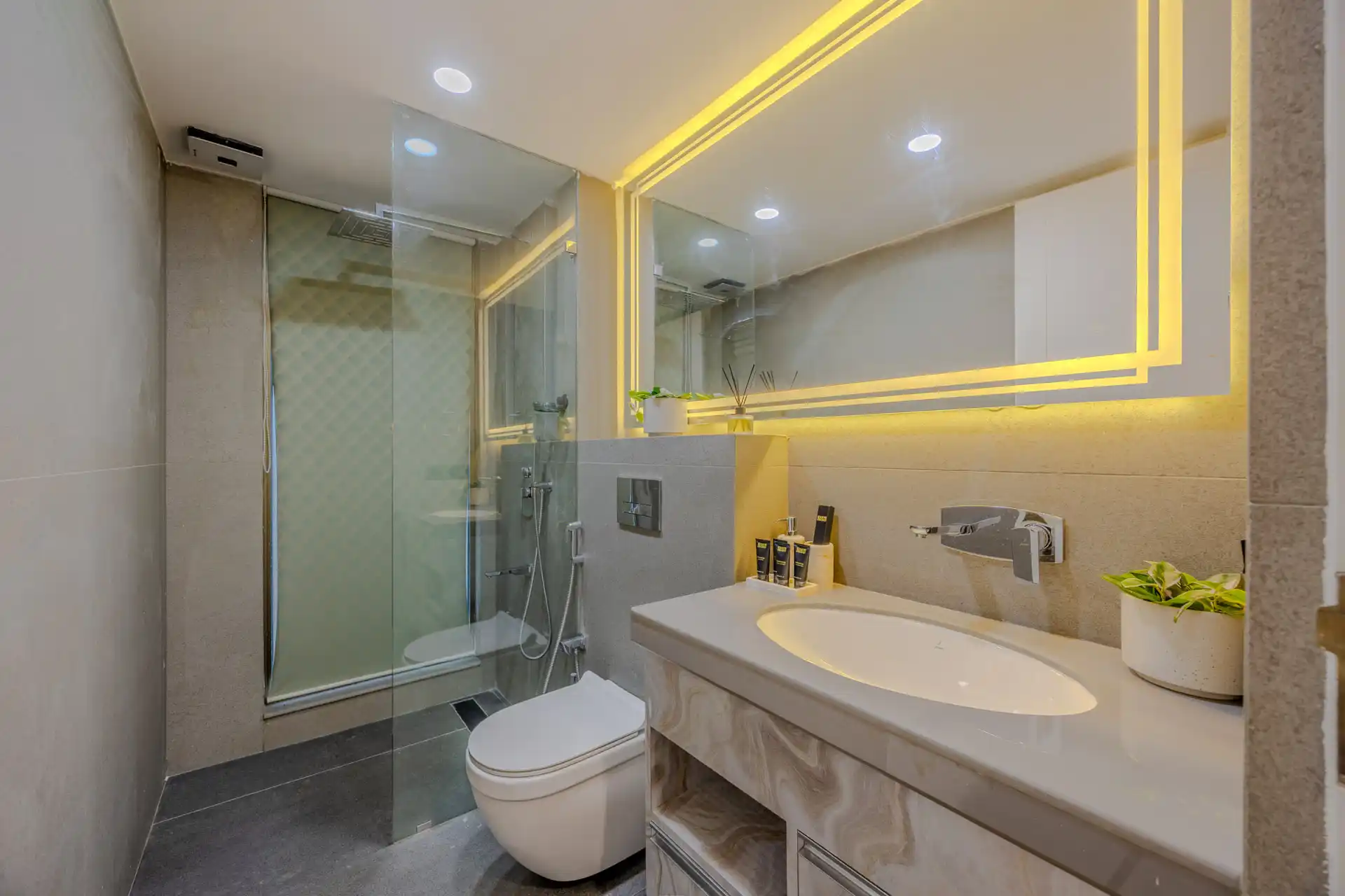Swapan Oasis - The Glass Villa, South Goa