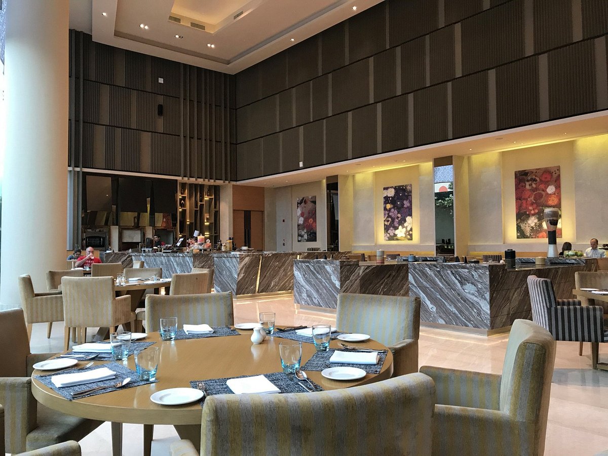 Restaurant/Dining