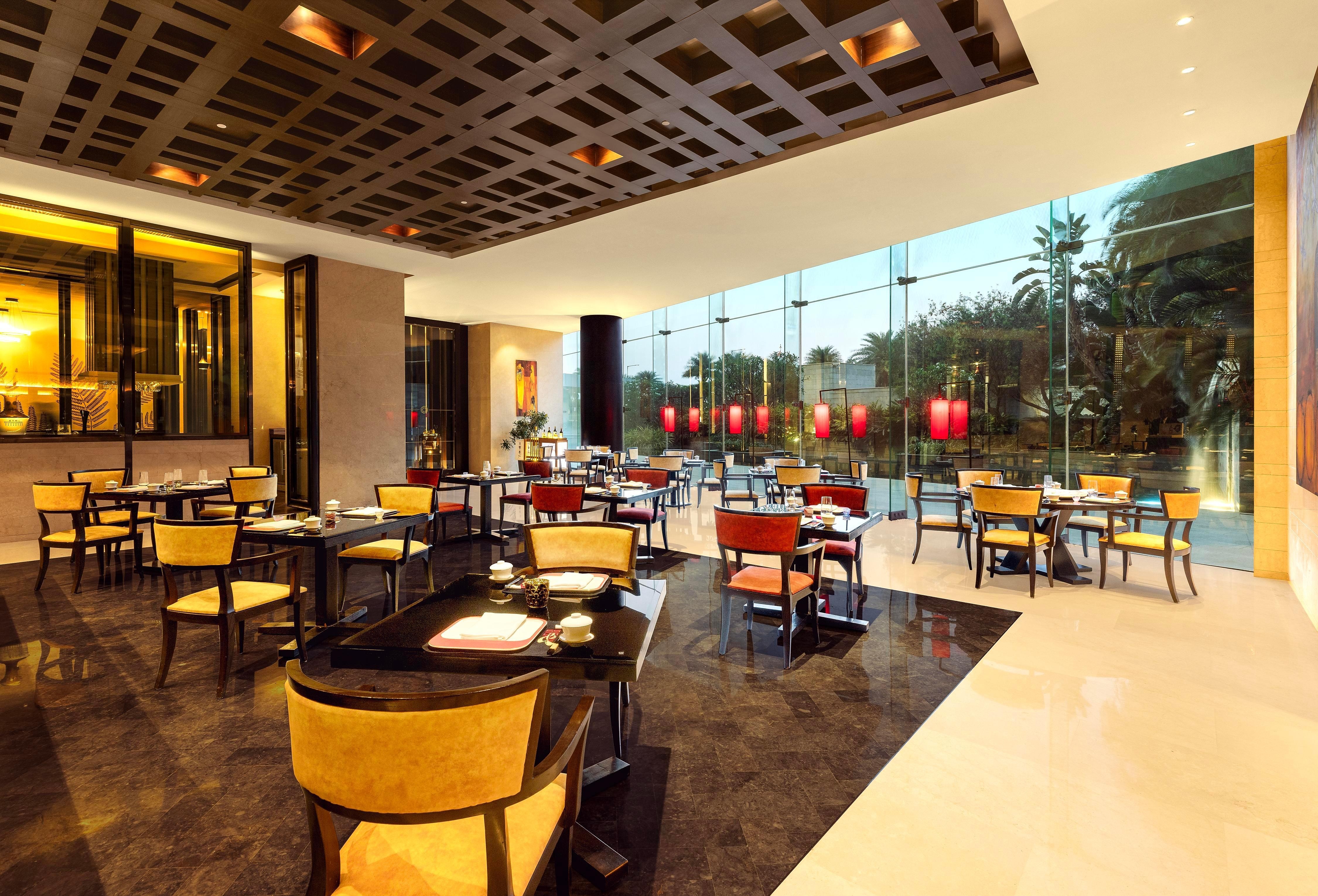 Restaurant/Dining