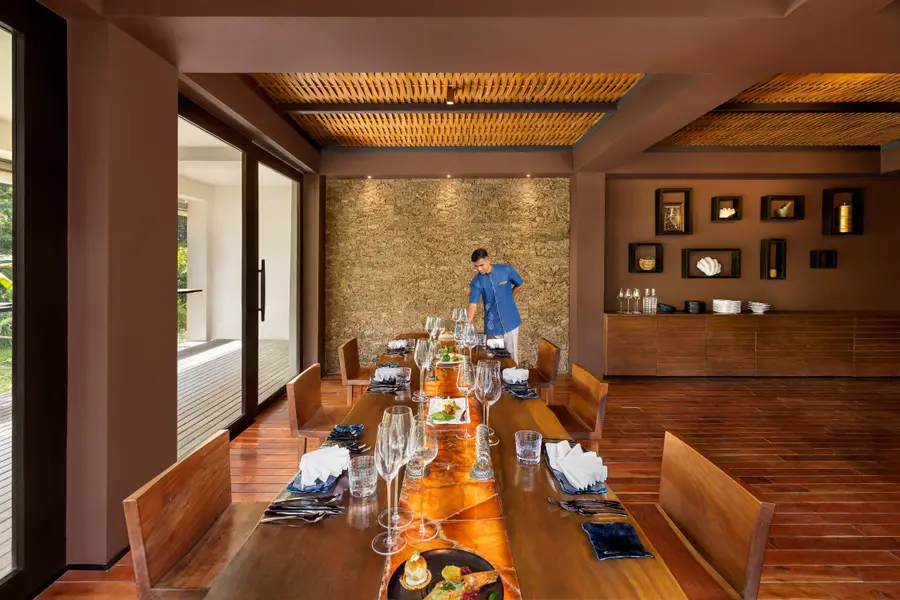 Taj Madikeri Resort & Spa, Coorg Restaurant/Dining