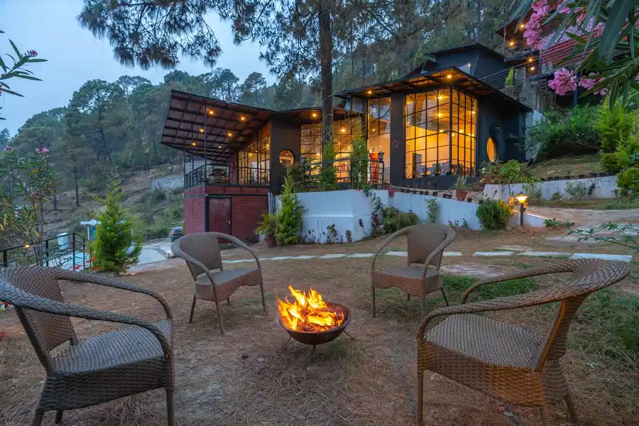 tatvam, Lansdowne