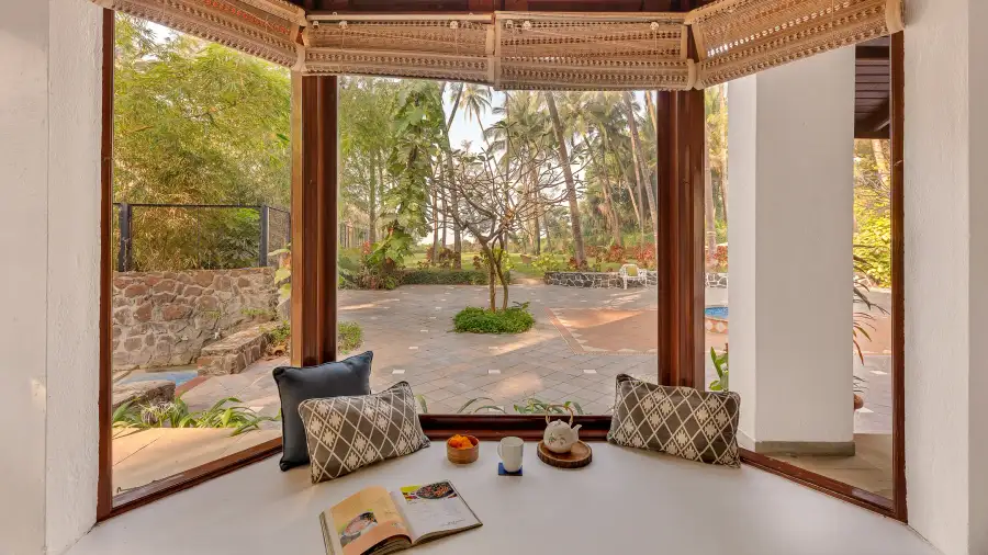 Thalassea, Alibaug