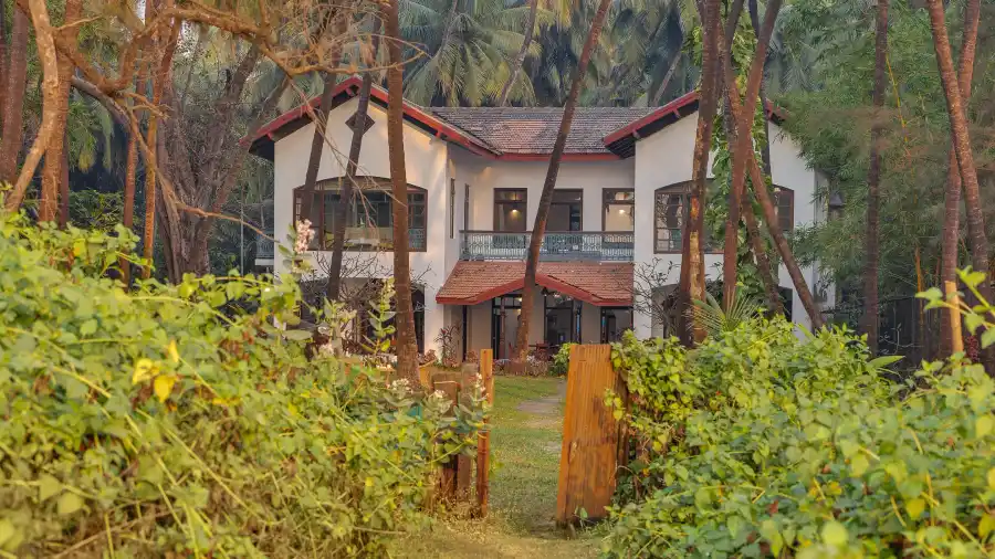 Thalassea, Alibaug