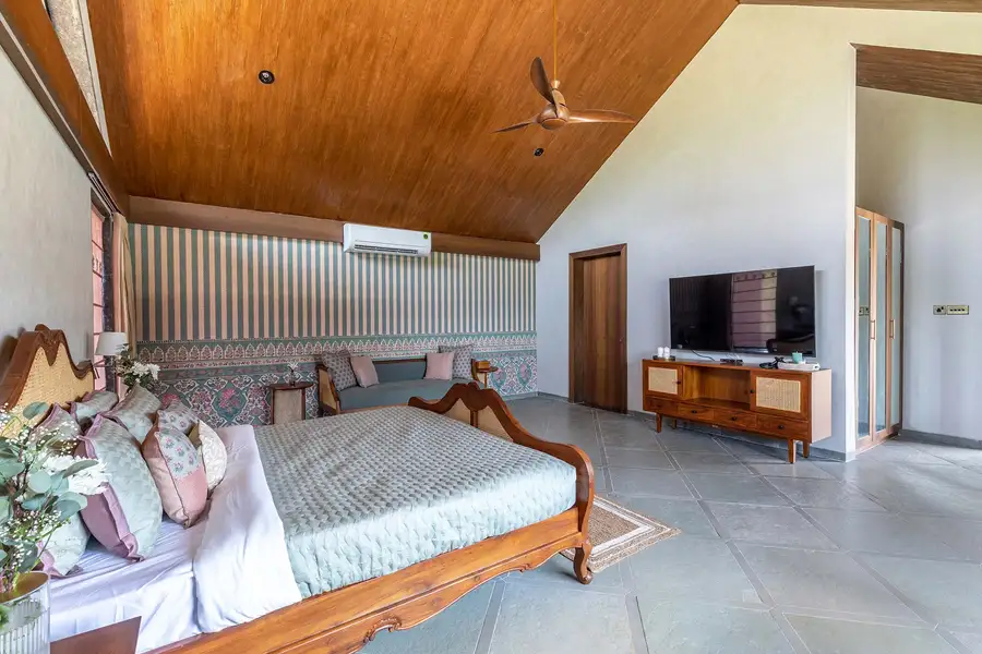 The Barn, Lonavala