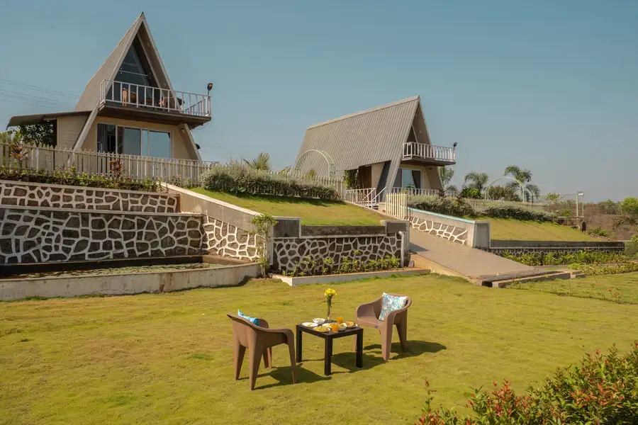 The Barvi Belvedere, Karjat