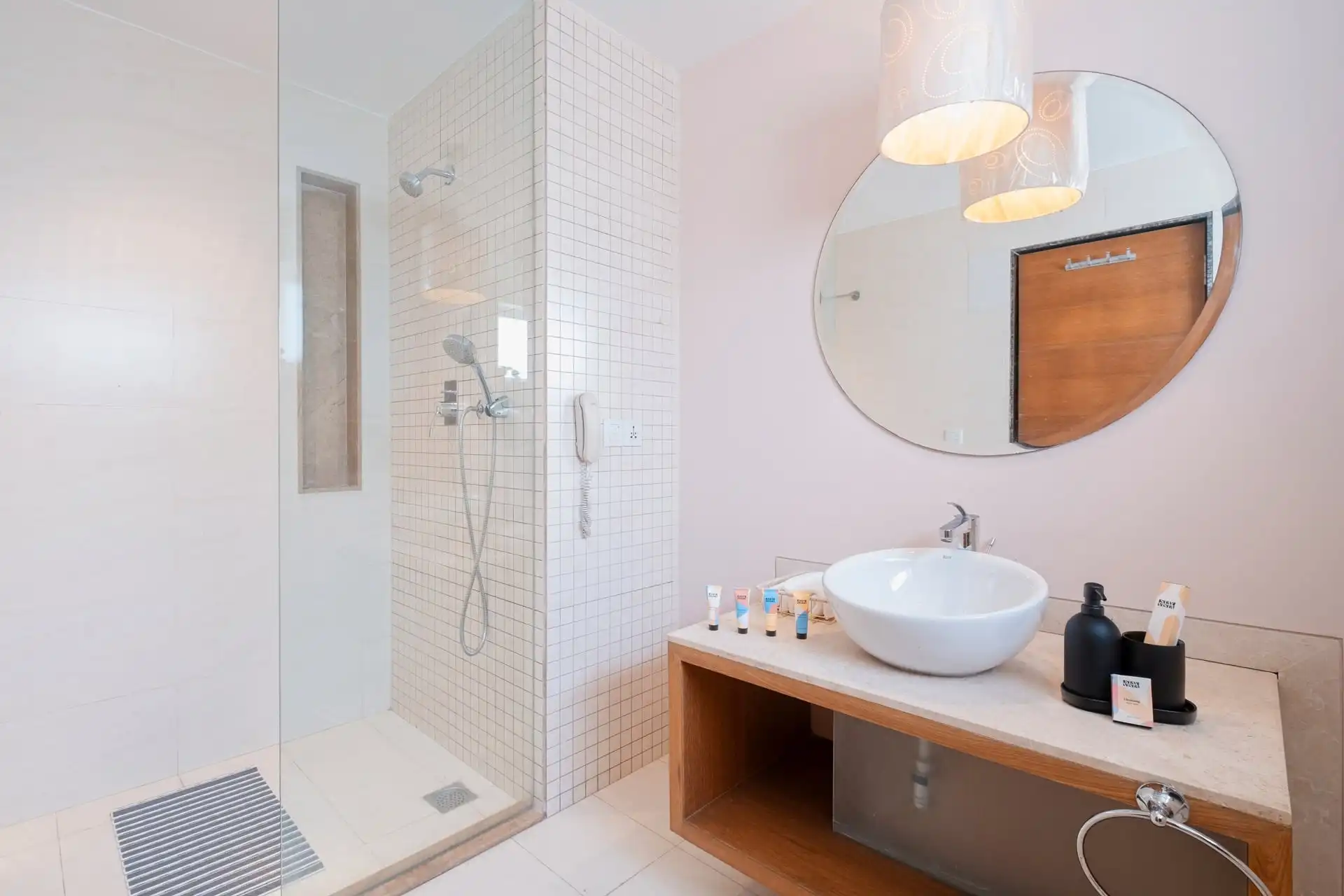 The Bluewaters Apartment - Dabolim, South Goa
