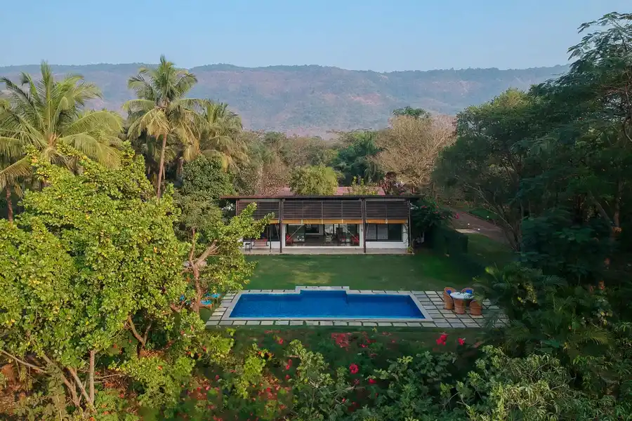 The Courtyard, Alibaug