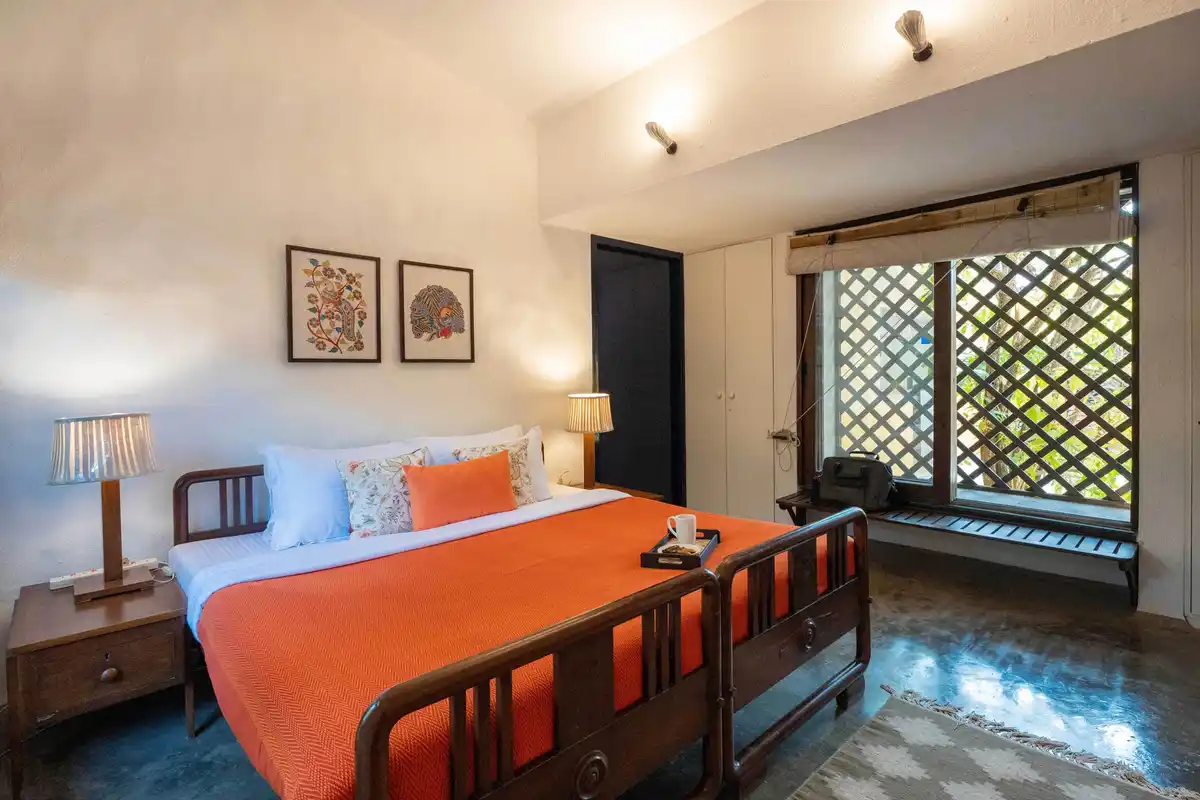 The Courtyard, Alibaug