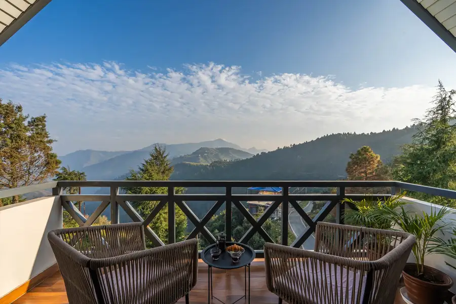 The Edge of Sky - Chakrata, Mussoorie