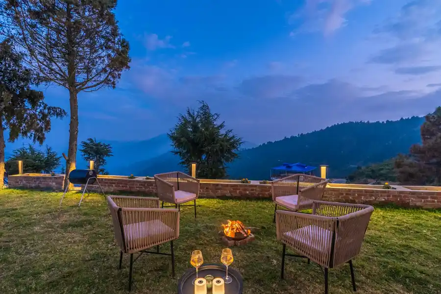 The Edge of Sky - Chakrata, Mussoorie