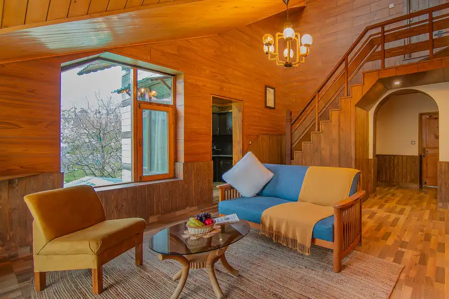 The Frost, Manali