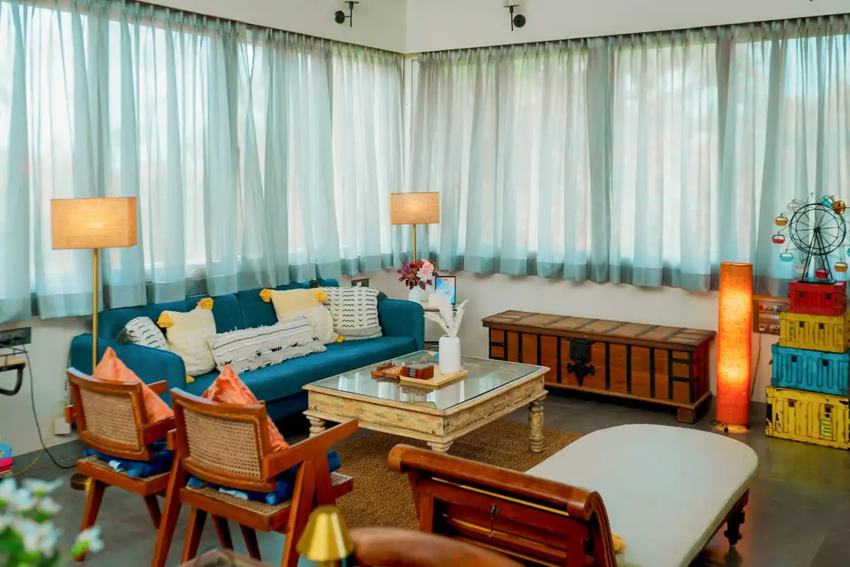 The Glass House, Alibaug