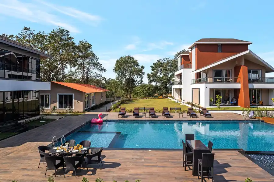 The Grand Crest w/ Presidential Suite, Karjat