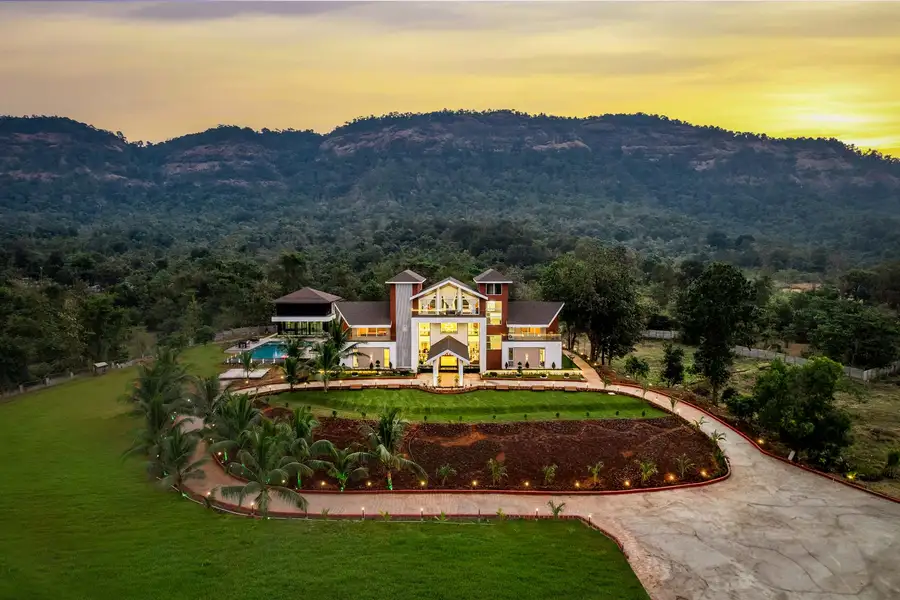The Grand Crest w/ Presidential Suite, Karjat