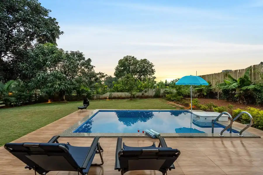 The Green Orchid, Karjat