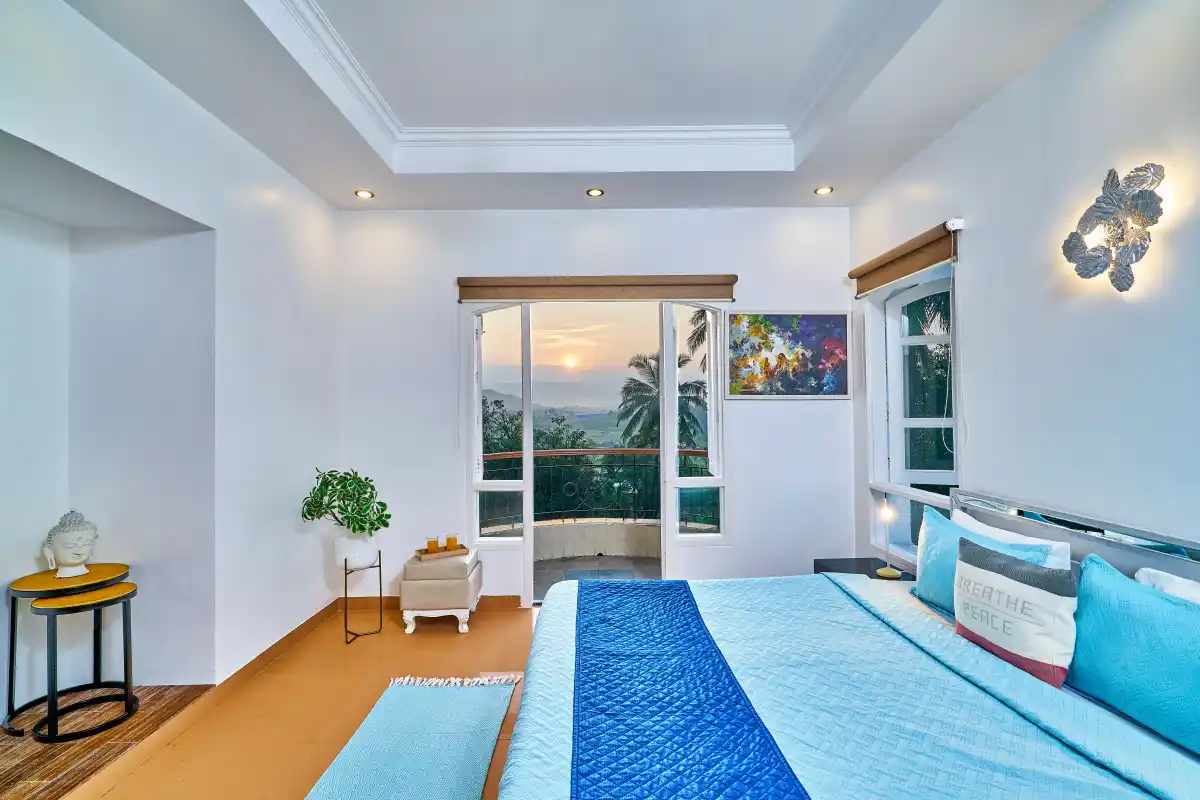 The Ivory Chest, Karjat