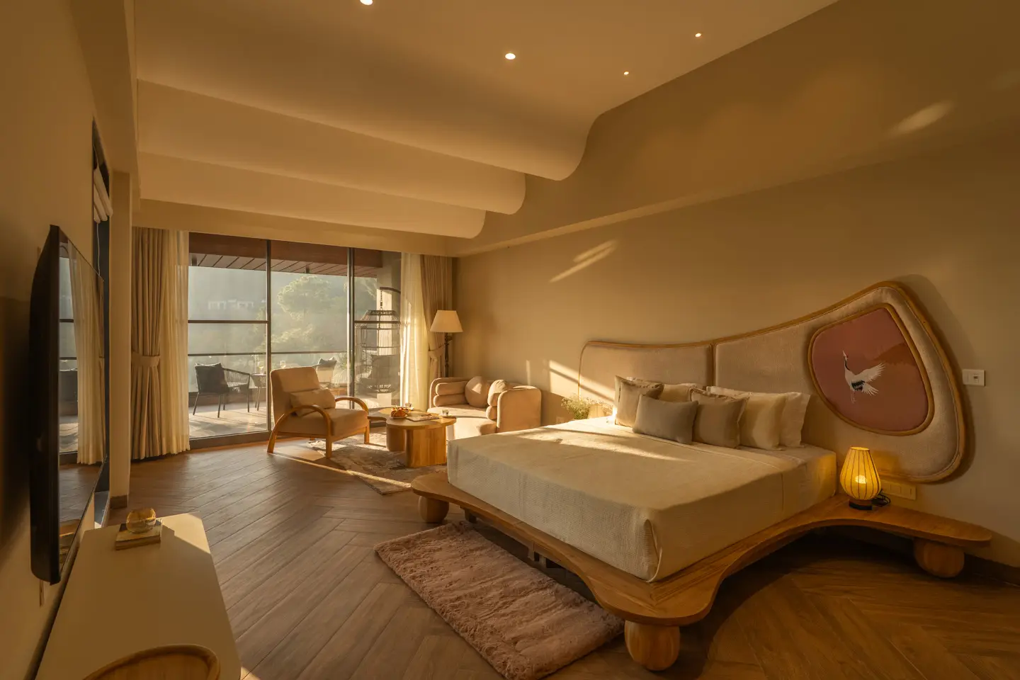 The Kasa w/ Heated Infinity Pool & Home Theatre, Kasauli