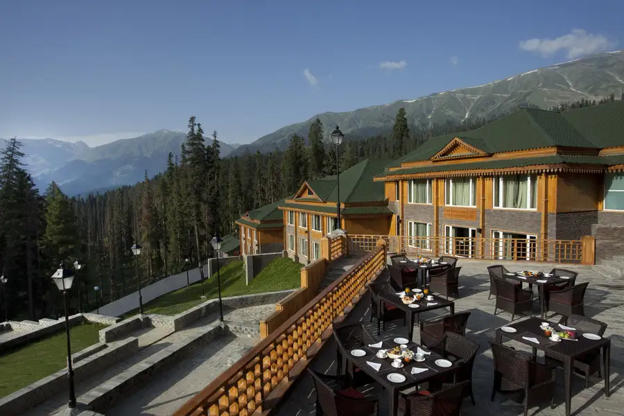 The Khyber Himalayan Resort & Spa Restaurant/Dining