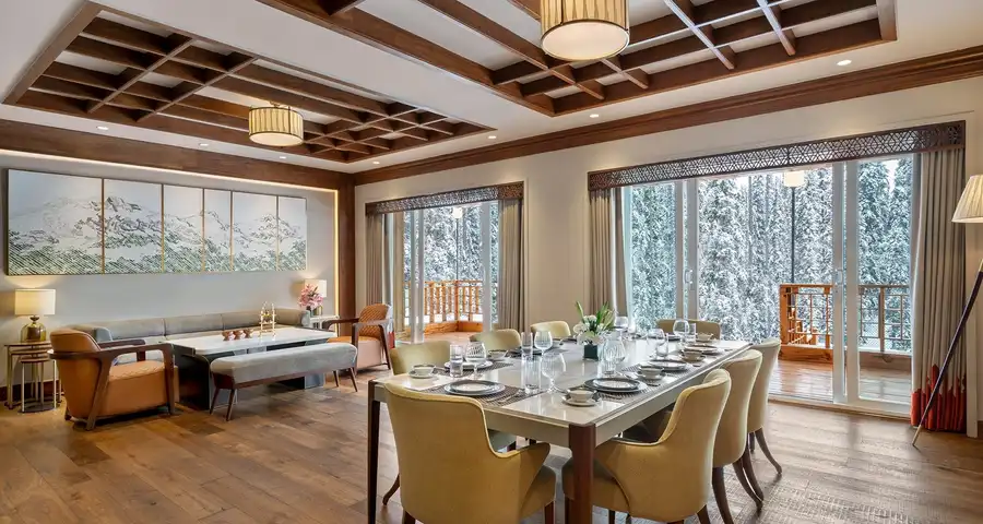 The Khyber Himalayan Resort & Spa Restaurant/Dining